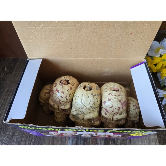 NIB Vintage Bloody Brains Candle Halloween Decor Skulls 90s‎ Oozing Horror New - Picture 6 of 9